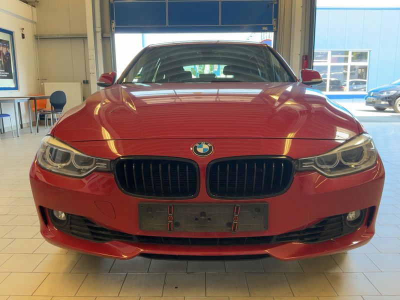 BMW 3er 320i 2013 – снимка 14