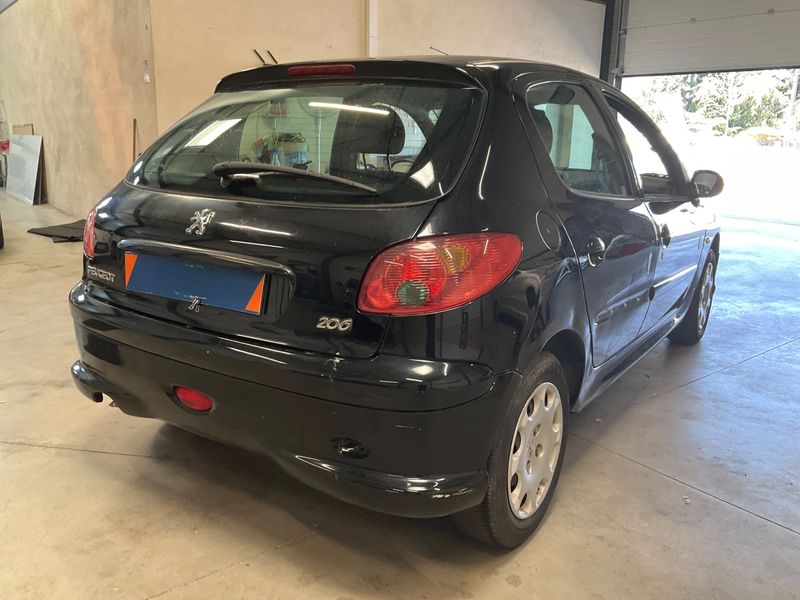 Peugeot 206 1.4 X-Line 2009 – снимка 2