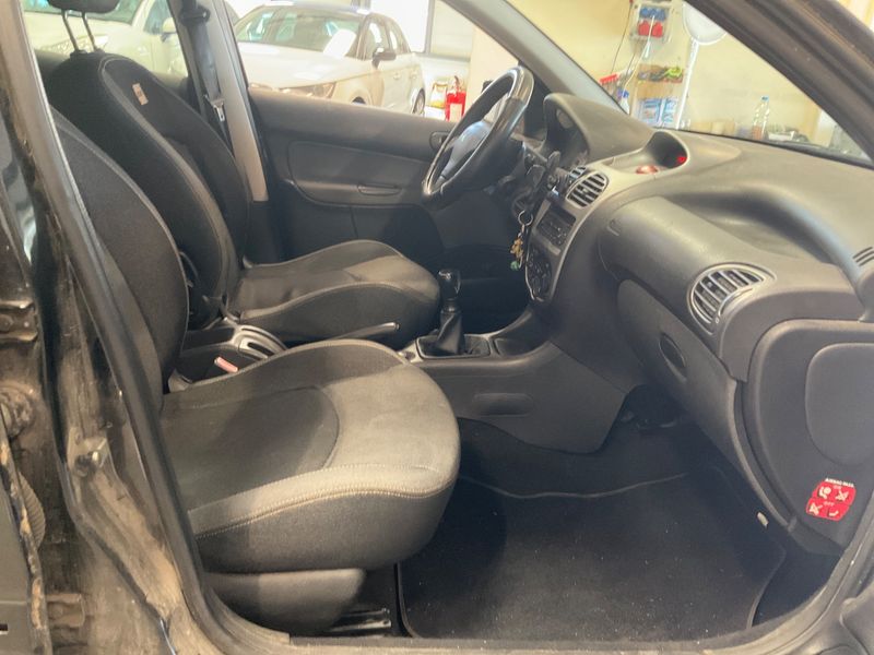 Peugeot 206 1.4 X-Line 2009 – снимка 3