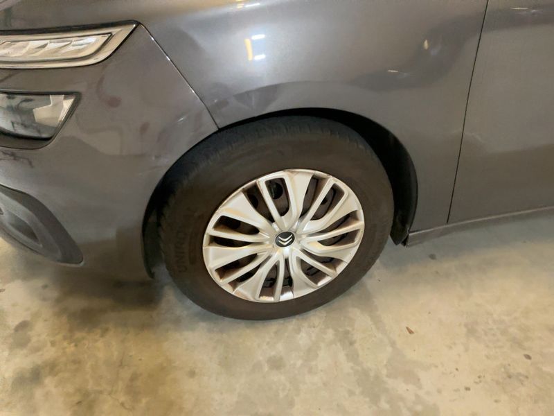 Citroen C4 Grand Picasso 1.2 e-THP Feel 2019 – снимка 3