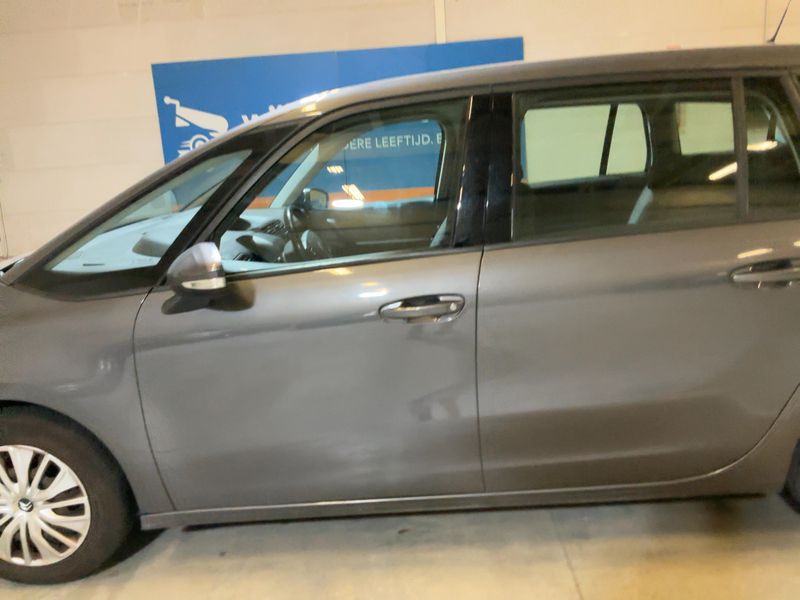 Citroen C4 Grand Picasso 1.2 e-THP Feel 2019 – снимка 4