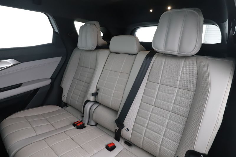 Renault Espace 1.2 Hybrid E-Tech Iconic 2024 – снимка 20