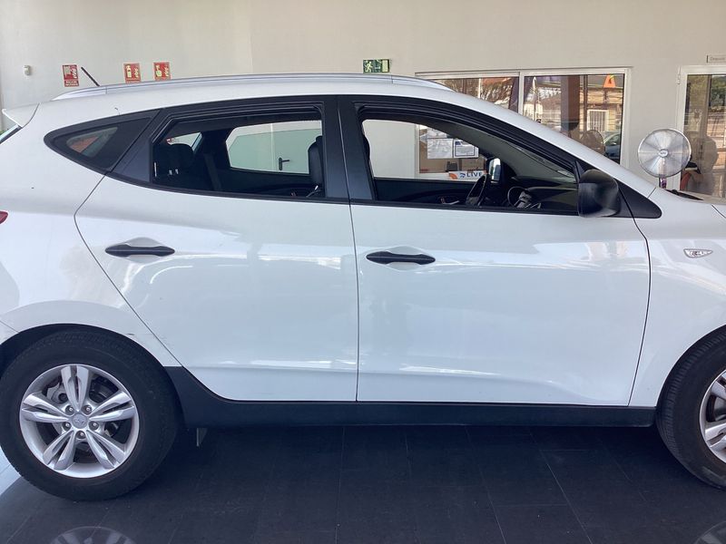 Hyundai ix35 1.7 CRDi Tecno 2WD 2013 – снимка 10