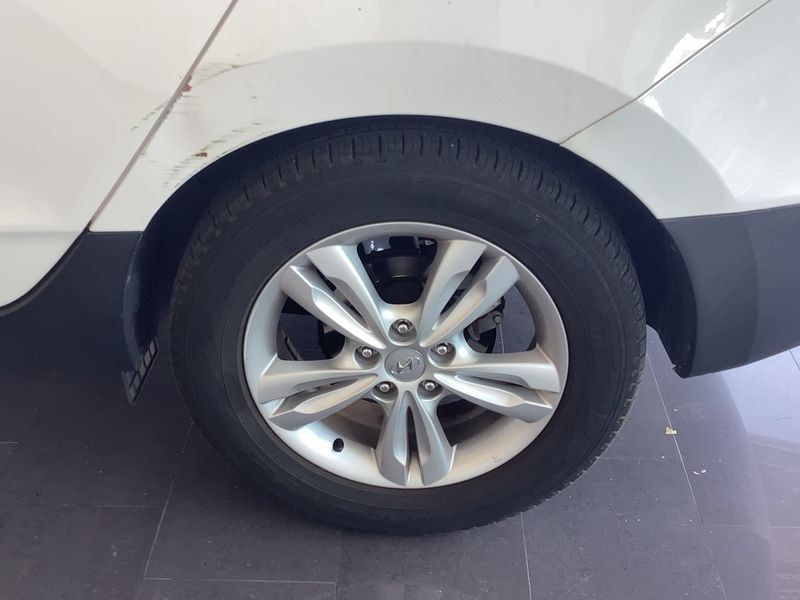 Hyundai ix35 1.7 CRDi Tecno 2WD 2013 – снимка 5