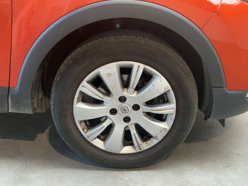 Renault Captur 1.2 TCe Zen 2013 – снимка 11