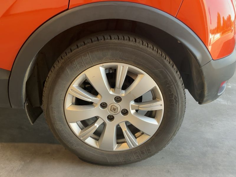 Renault Captur 1.2 TCe Zen 2013 – снимка 5