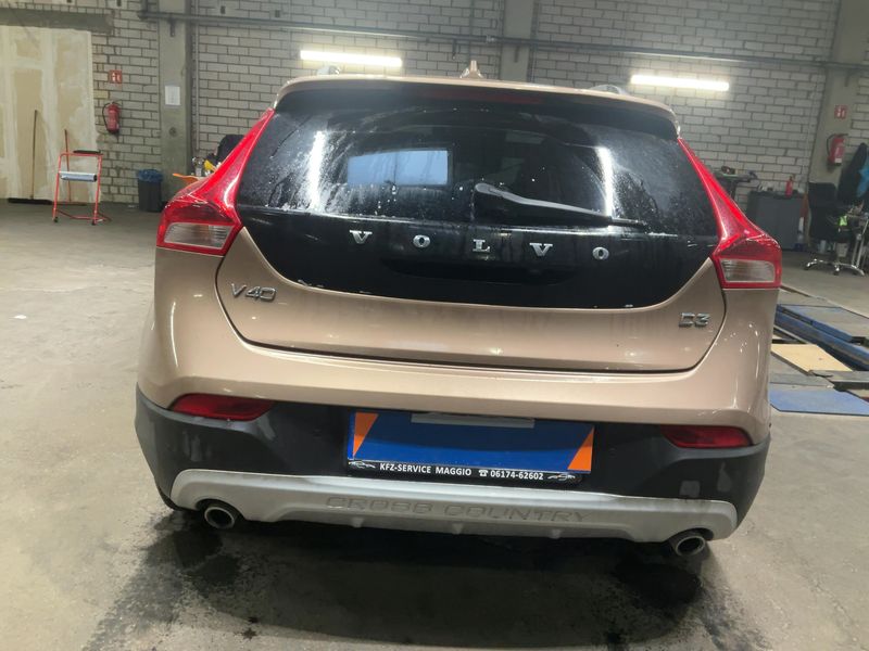 Volvo V40 Cross Country 2.0 D3 You! 2015 – снимка 7