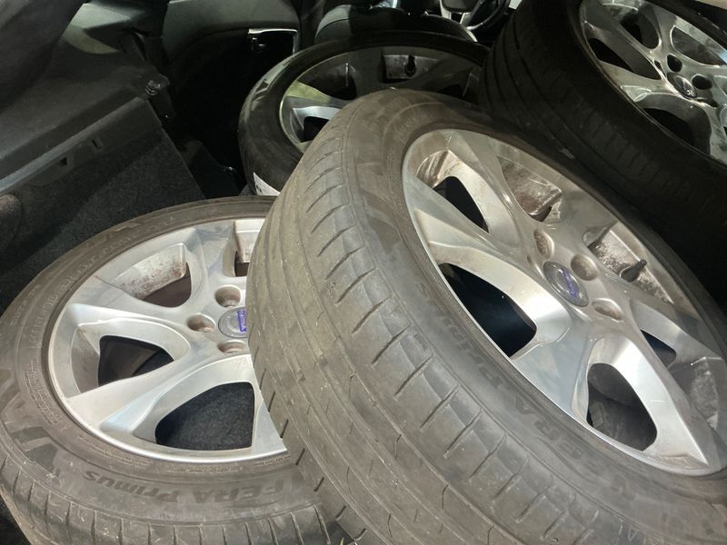 Volvo V40 Cross Country 2.0 D3 You! 2015 – снимка 15