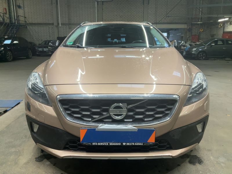 Volvo V40 Cross Country 2.0 D3 You! 2015 – снимка 14