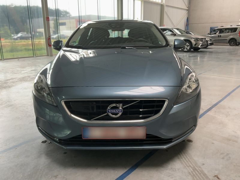 Volvo V40 1.6 D2 Momentum 2014 – снимка 14