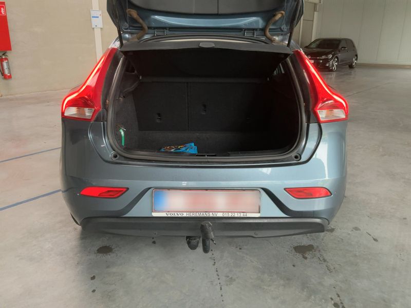 Volvo V40 1.6 D2 Momentum 2014 – снимка 15