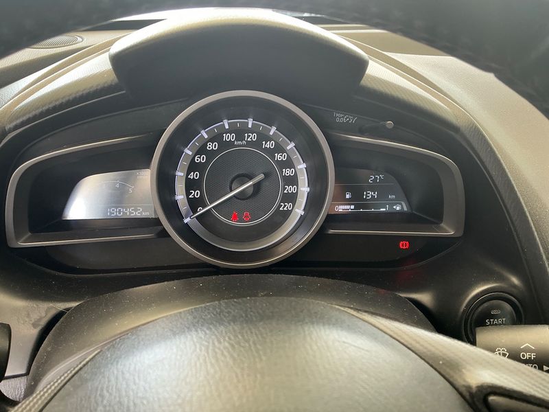 Mazda 2 1.5 Diesel Center-Line 2015 – снимка 18