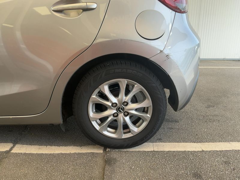 Mazda 2 1.5 Diesel Center-Line 2015 – снимка 5