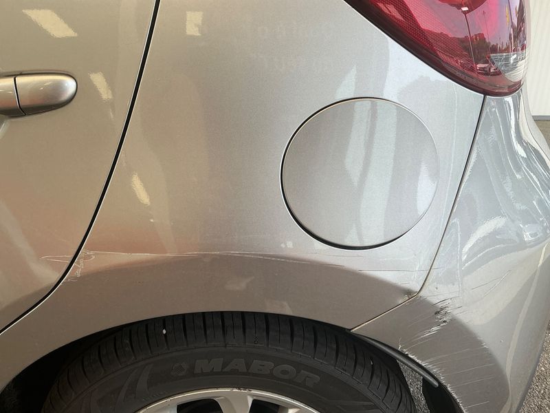 Mazda 2 1.5 Diesel Center-Line 2015 – снимка 28