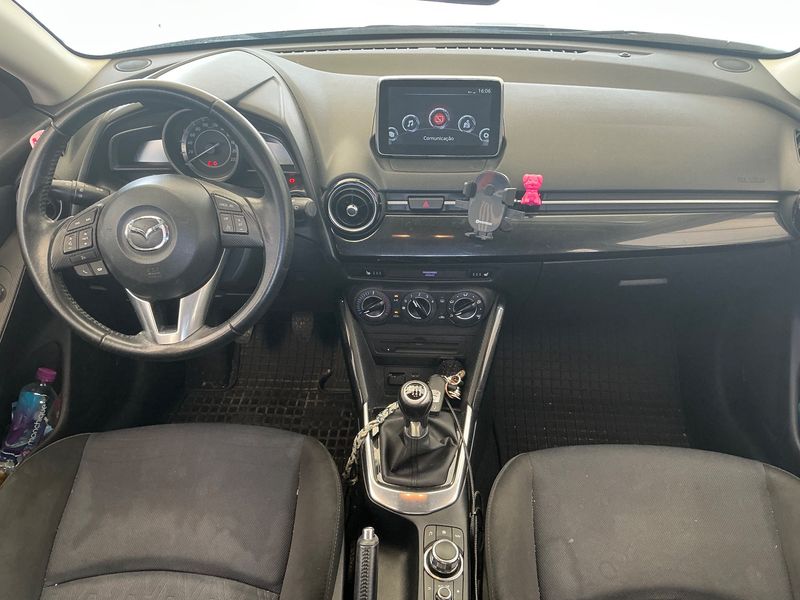 Mazda 2 1.5 Diesel Center-Line 2015 – снимка 17