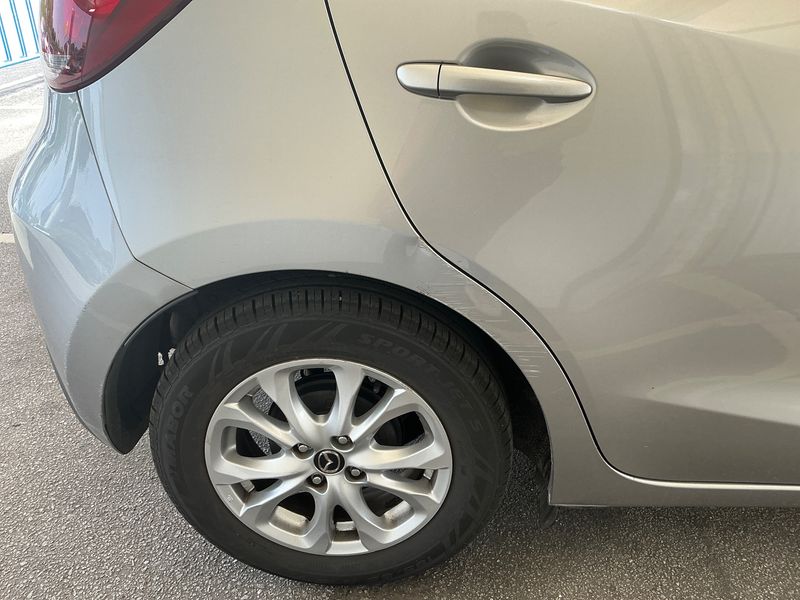 Mazda 2 1.5 Diesel Center-Line 2015 – снимка 23