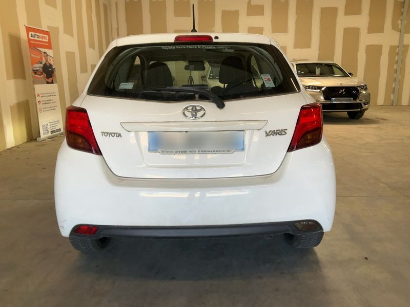 Toyota Yaris 1.4 D-4D Active 2016 – снимка 7