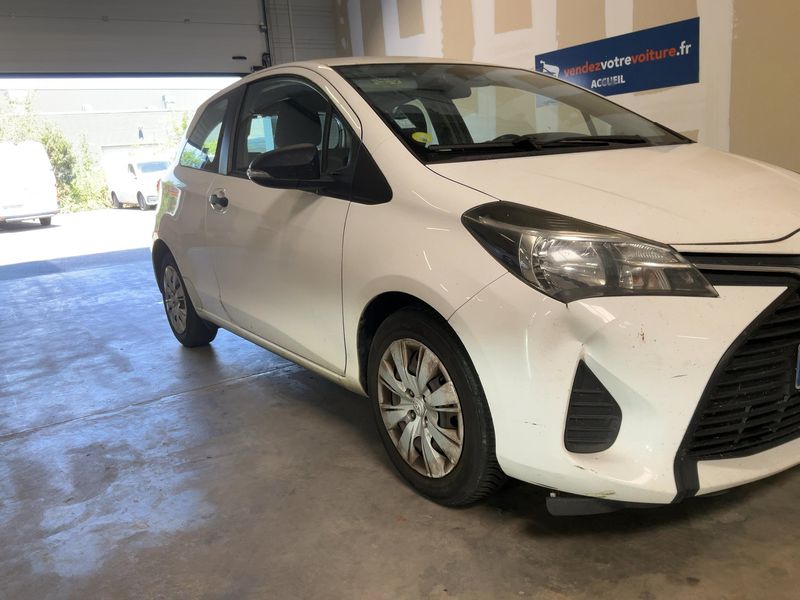 Toyota Yaris 1.4 D-4D Active 2016 – снимка 12