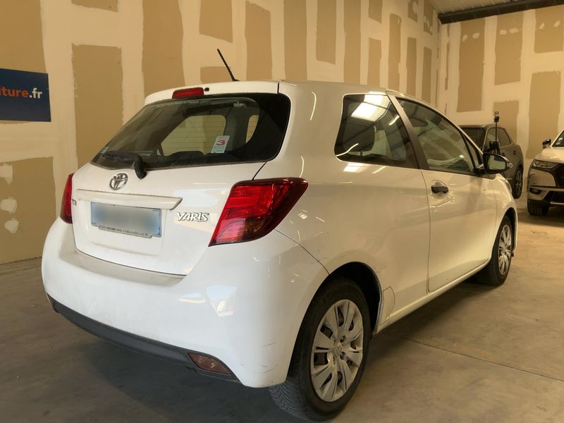 Toyota Yaris 1.4 D-4D Active 2016 – снимка 8
