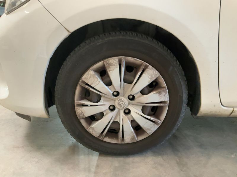 Toyota Yaris 1.4 D-4D Active 2016 – снимка 3