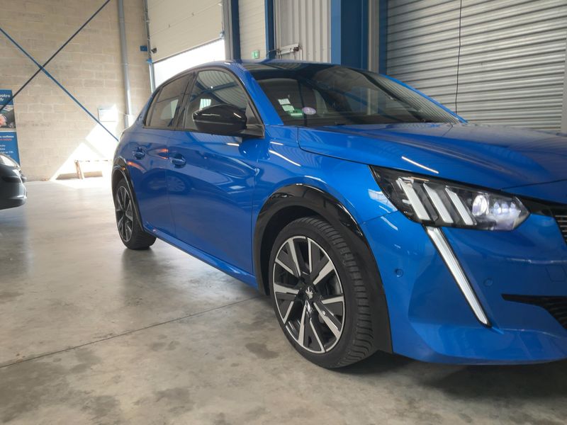 Peugeot 208 1.2 PureTech GT Line 2021 – снимка 12