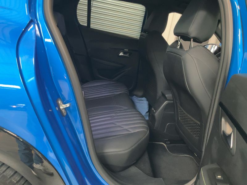 Peugeot 208 1.2 PureTech GT Line 2021 – снимка 19