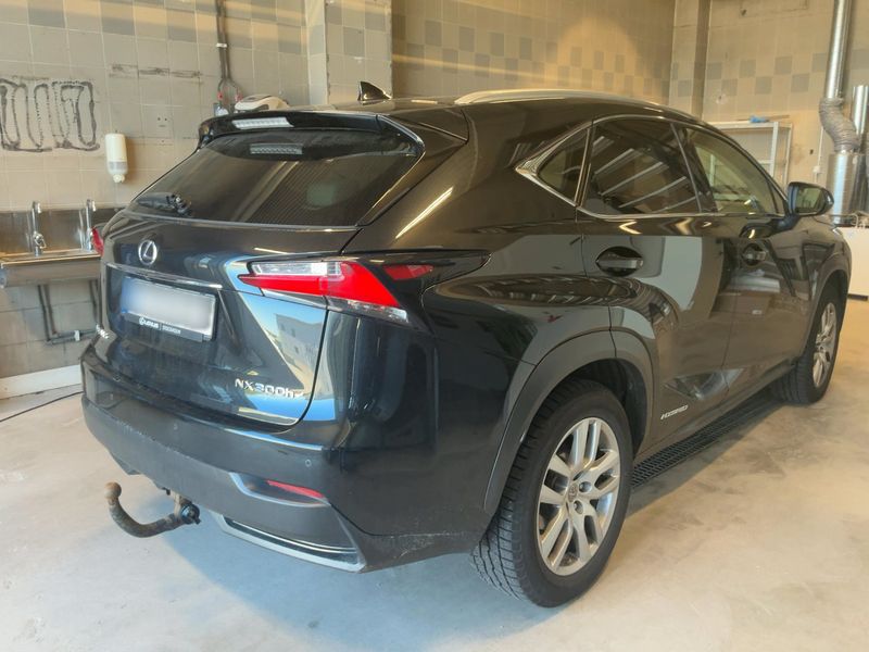 Lexus NX-Serie NX 300h E-Four Executive 2016 – снимка 8