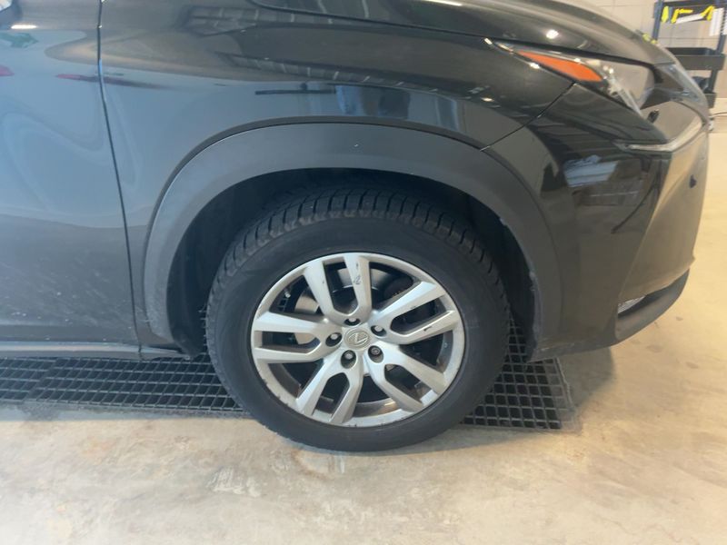 Lexus NX-Serie NX 300h E-Four Executive 2016 – снимка 11