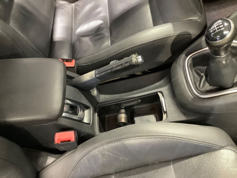 Volkswagen Golf VI 1.4 TSI Lounge 2015 – снимка 25