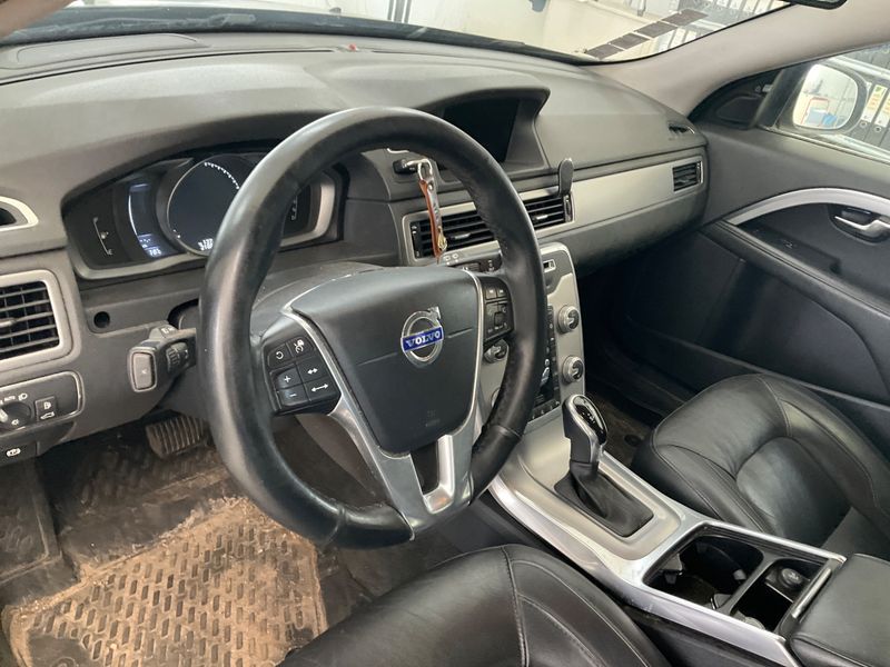 Volvo V70 2.0 T5 Momentum 2015 – снимка 31