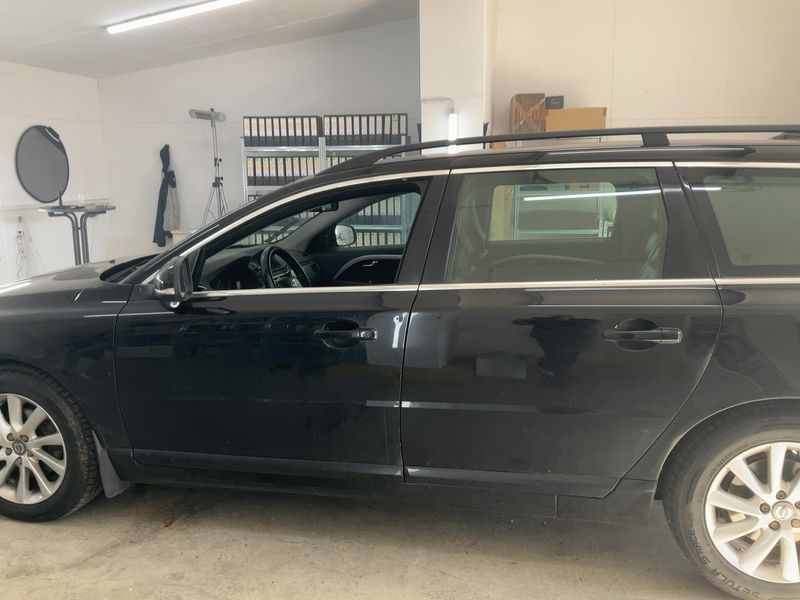 Volvo V70 2.0 T5 Momentum 2015 – снимка 4