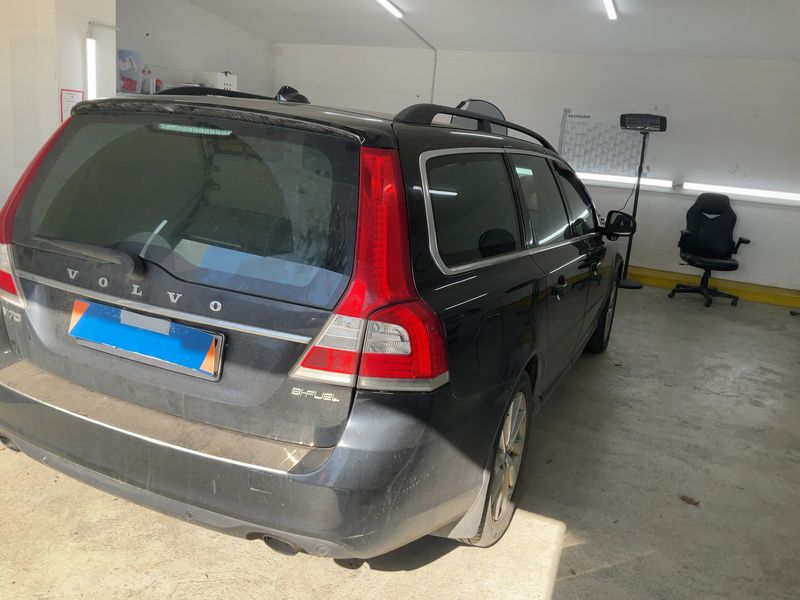 Volvo V70 2.0 T5 Momentum 2015 – снимка 8