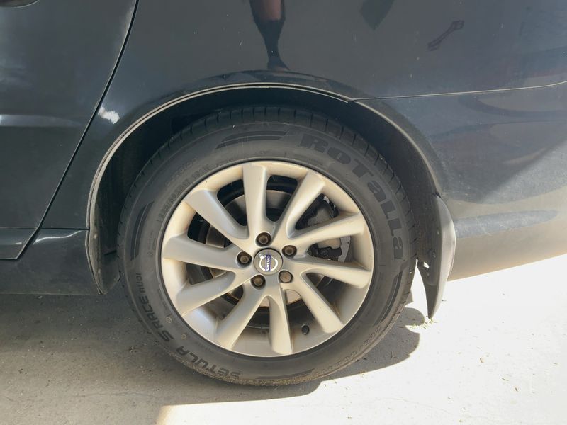 Volvo V70 2.0 T5 Momentum 2015 – снимка 5