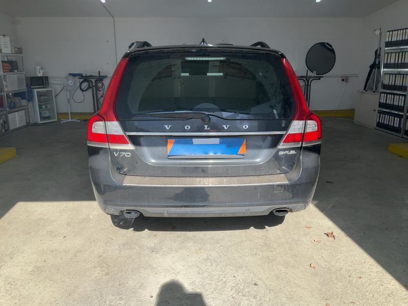 Volvo V70 2.0 T5 Momentum 2015 – снимка 7