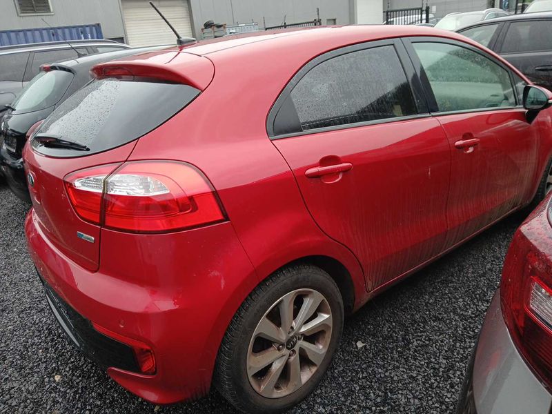 Kia Rio 1.1 CRDi Attract 2016 – снимка 5