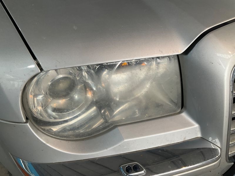 Chrysler 300 C 3.0 CRD 2010 – снимка 26