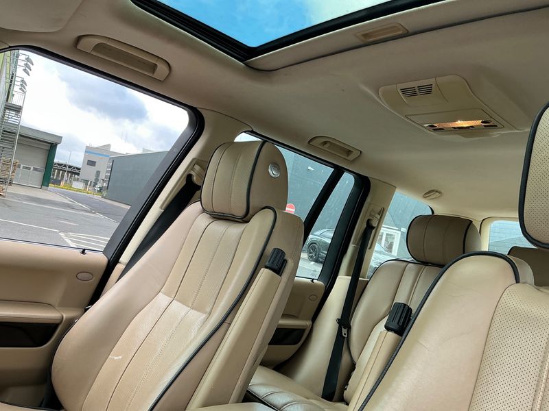 Land Rover Range Rover 3.6 TD V8 Vogue 2009 – снимка 36