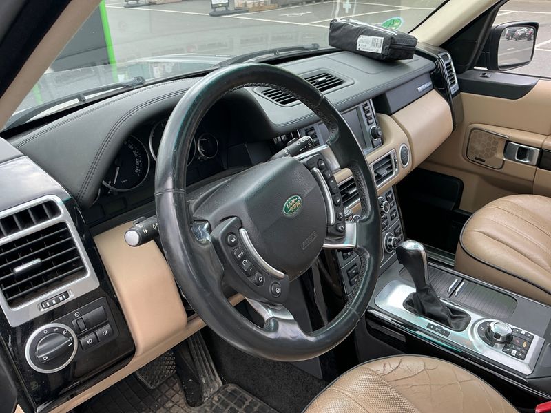 Land Rover Range Rover 3.6 TD V8 Vogue 2009 – снимка 33