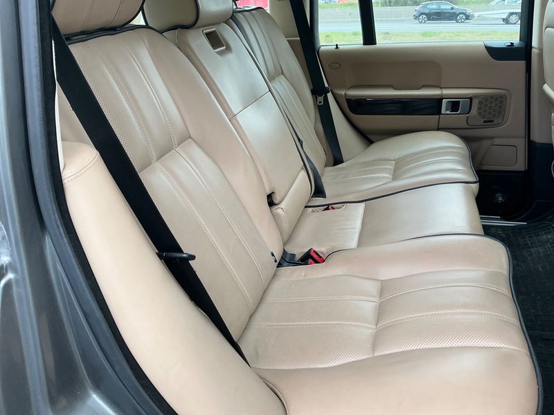 Land Rover Range Rover 3.6 TD V8 Vogue 2009 – снимка 32