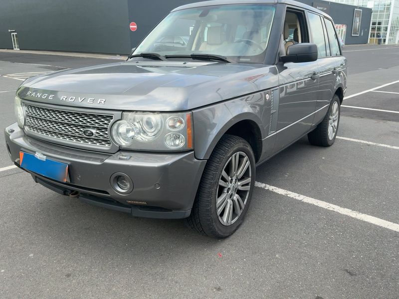 Land Rover Range Rover 3.6 TD V8 Vogue 2009 – снимка 1