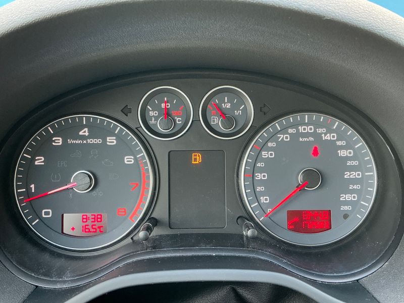 Audi A3 Sportback 1.2 TFSI Select 2011 – снимка 4