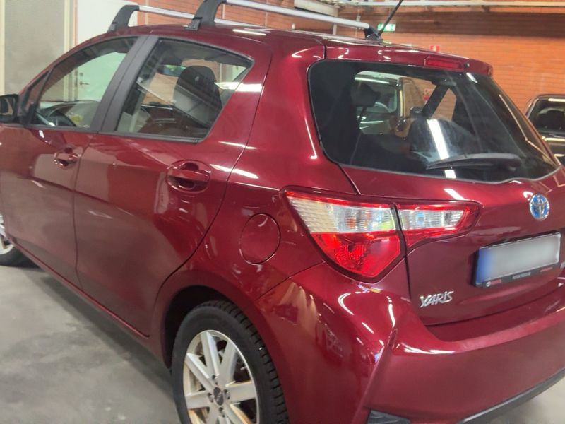 Toyota Yaris 1.5 Hybrid 2018 – снимка 6