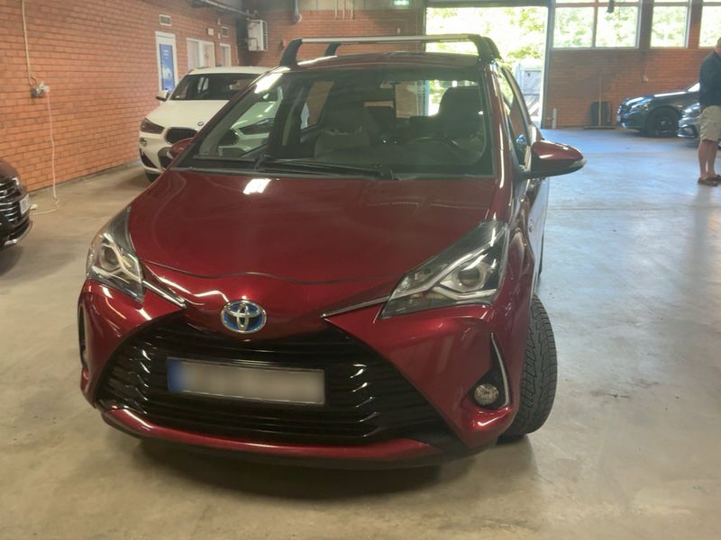 Toyota Yaris 1.5 Hybrid 2018 – снимка 14