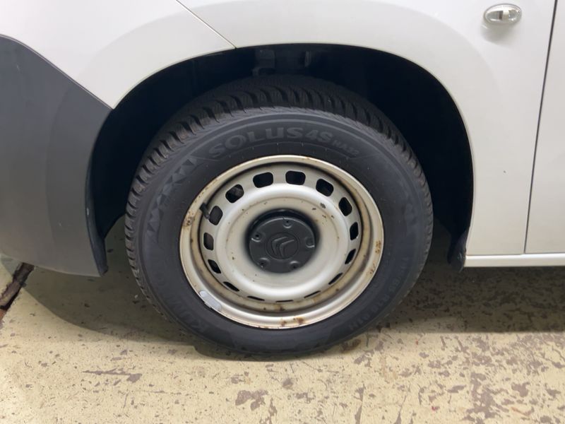 Citroen Berlingo 1.5 Blue-HDi Control M 2019 – снимка 3