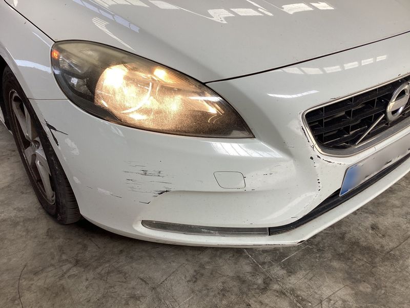 Volvo V40 1.6 D2 Kinetic 2013 – снимка 36