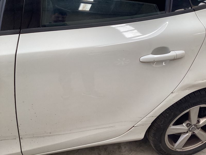 Volvo V40 1.6 D2 Kinetic 2013 – снимка 30