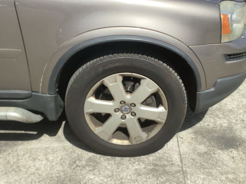 Volvo XC90 2.4 D5 Momentum 2011 – снимка 11