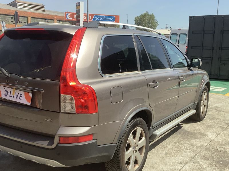 Volvo XC90 2.4 D5 Momentum 2011 – снимка 8