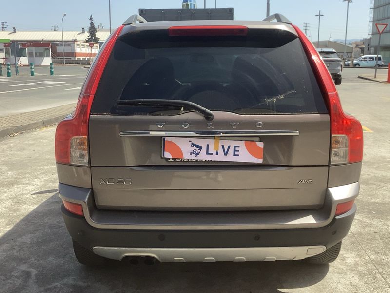 Volvo XC90 2.4 D5 Momentum 2011 – снимка 7