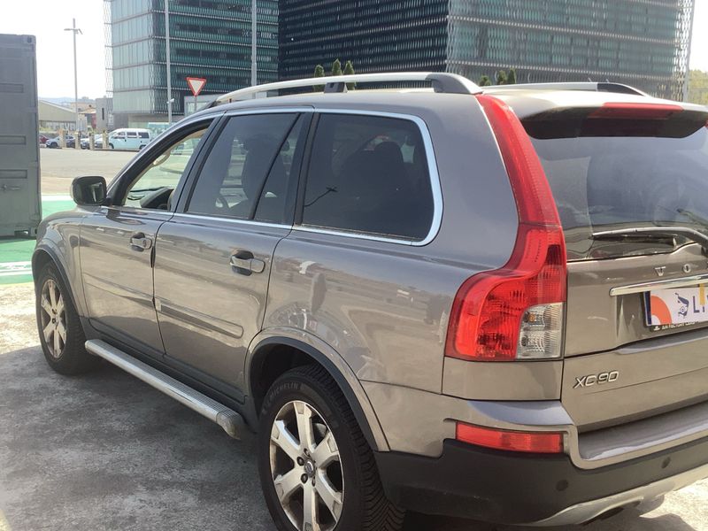 Volvo XC90 2.4 D5 Momentum 2011 – снимка 6